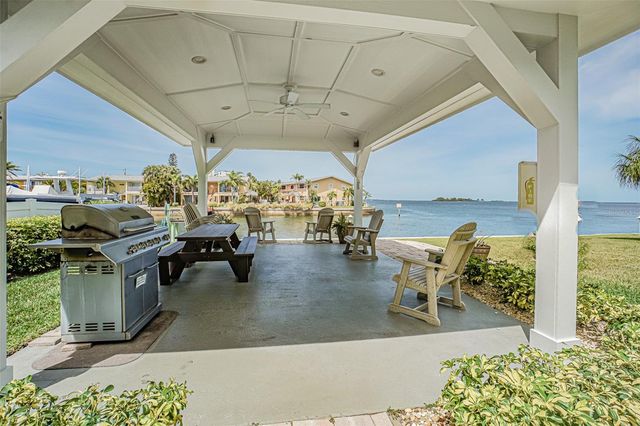 464 PAULA DRIVE N 109, Dunedin, FL 34698