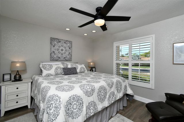 3945 CAPE COLE BOULEVARD, Punta Gorda, FL 33955