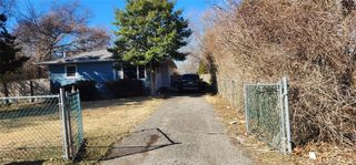 123 St George Drive E, Shirley, NY 11967