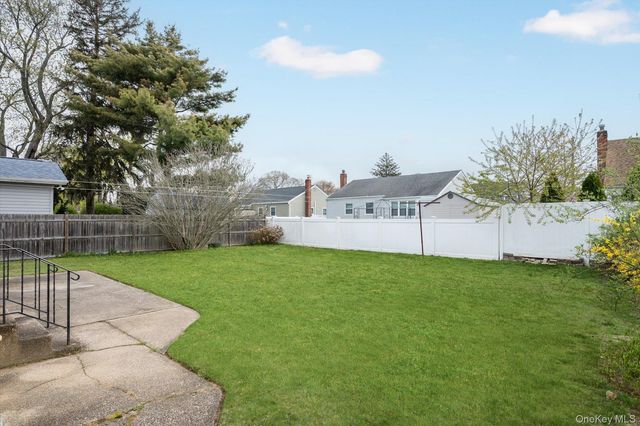 64 Arlyn Drive E, Massapequa, NY 11758