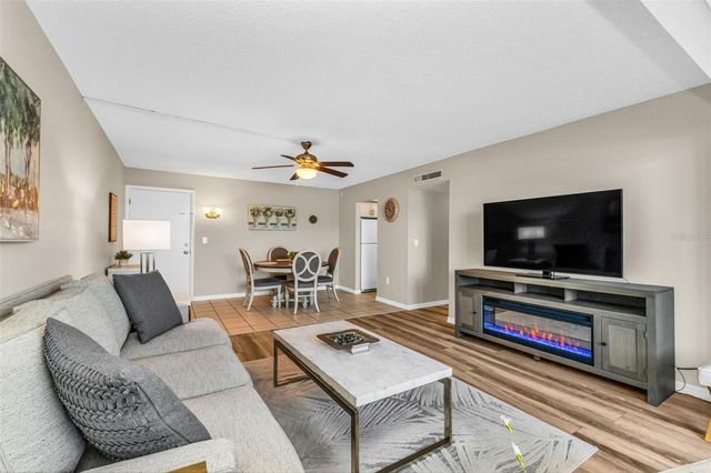 2290 AARON STREET 213, Port Charlotte, FL 33952