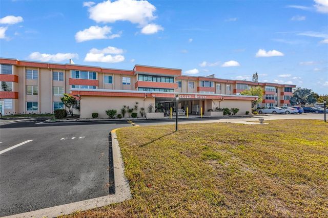 2290 AARON STREET 213, Port Charlotte, FL 33952