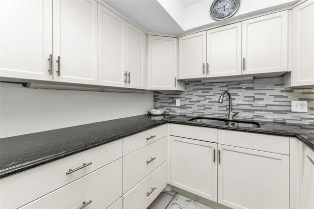 2290 AARON STREET 213, Port Charlotte, FL 33952