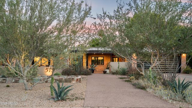 515 W ORANGEWOOD Avenue, Phoenix, AZ 85021