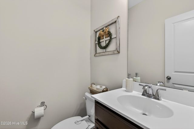 2164 Dawson Cabin Road, Jacksonville, NC 28540