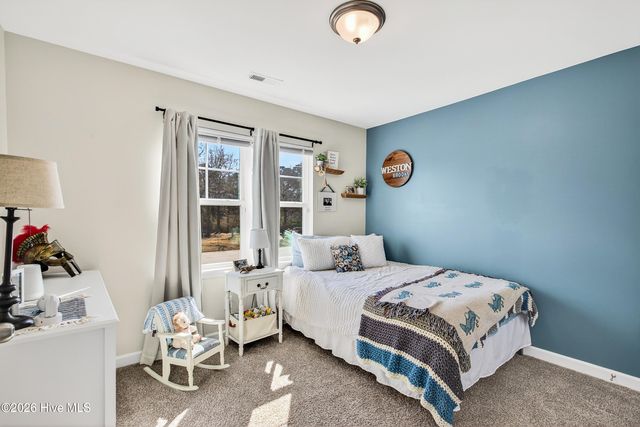 2164 Dawson Cabin Road, Jacksonville, NC 28540