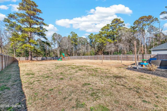 2164 Dawson Cabin Road, Jacksonville, NC 28540