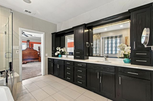1833 Auburn Drive, Carrollton, TX 75007