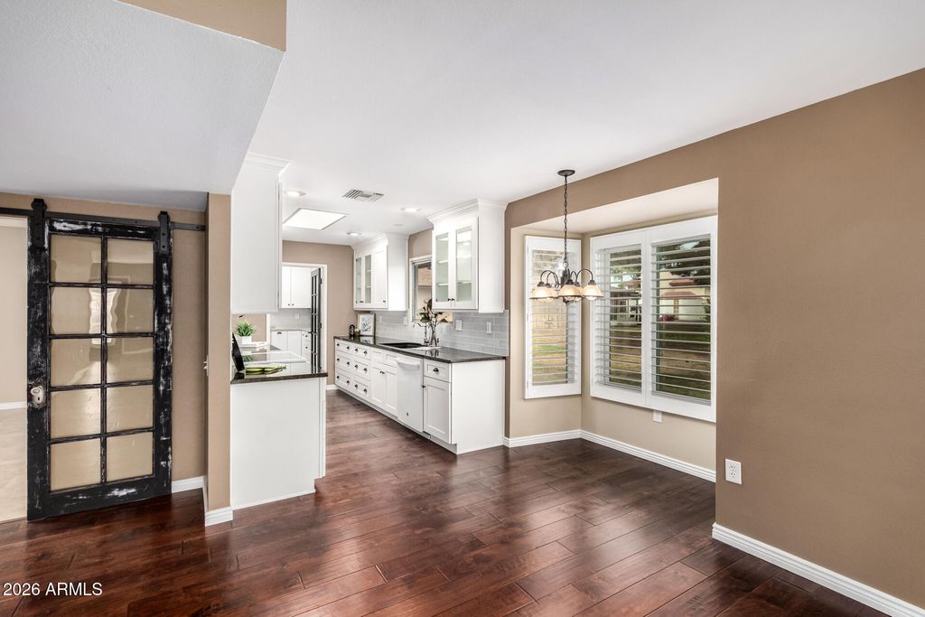 18435 N 101ST Drive, Sun City, AZ 85373 — photo 5