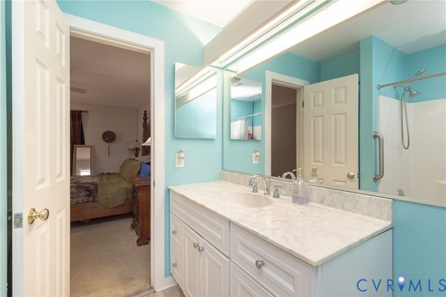 222 Water Pointe Ct, Chesterfield, VA 23112