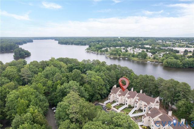 222 Water Pointe Ct, Chesterfield, VA 23112