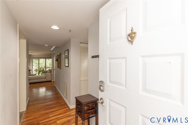 222 Water Pointe Ct, Chesterfield, VA 23112