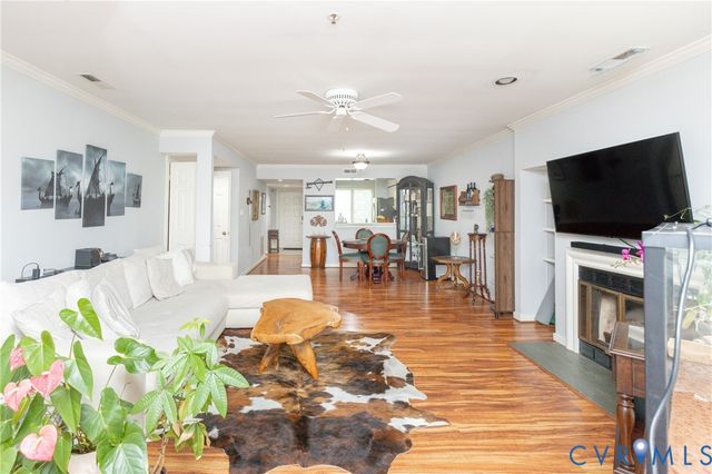 222 Water Pointe Ct, Chesterfield, VA 23112
