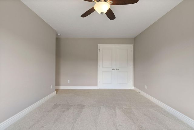 1715 LINKSIDE DR, Columbia, MO 65201