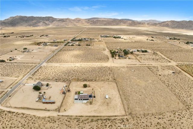 10015 High Road, Lucerne Valley, CA 92356
