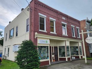 199 Main Street, Poultney, VT 05764