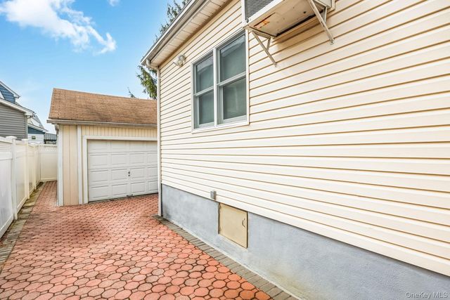 88-68 Commonwealth Boulevard, Bellerose, NY 11426