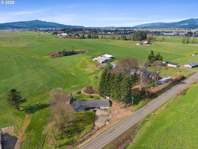 1590 MCCORMICK LOOP Rd, Tillamook, OR 97141