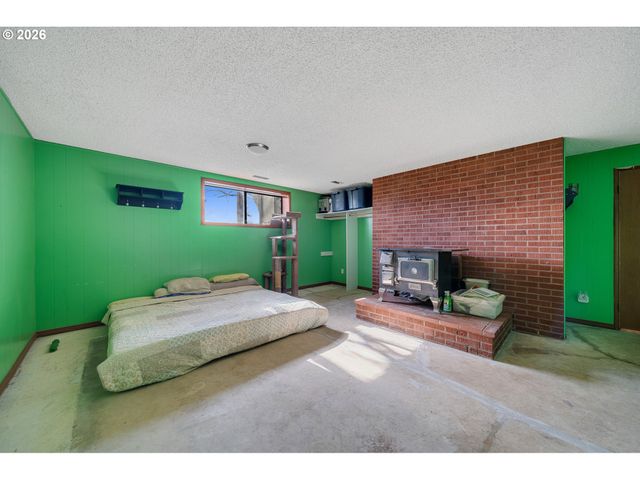 1590 MCCORMICK LOOP Rd, Tillamook, OR 97141