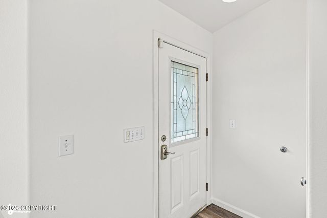 1300 S Pinnacle Mountain Drive, Palmer, AK 99645