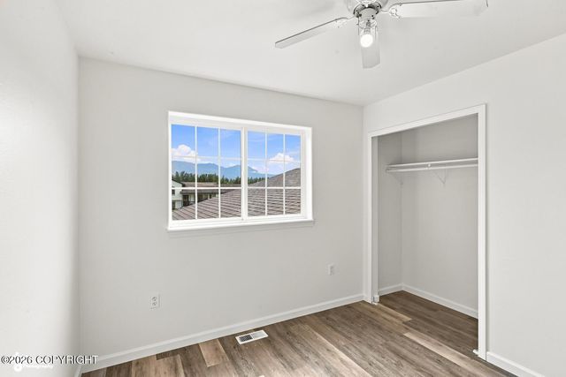 1300 S Pinnacle Mountain Drive, Palmer, AK 99645