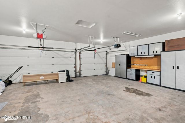 1300 S Pinnacle Mountain Drive, Palmer, AK 99645