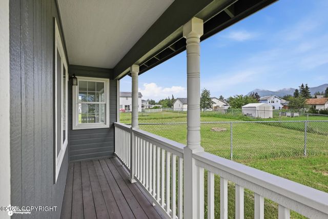 1300 S Pinnacle Mountain Drive, Palmer, AK 99645
