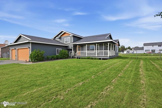 1300 S Pinnacle Mountain Drive, Palmer, AK 99645