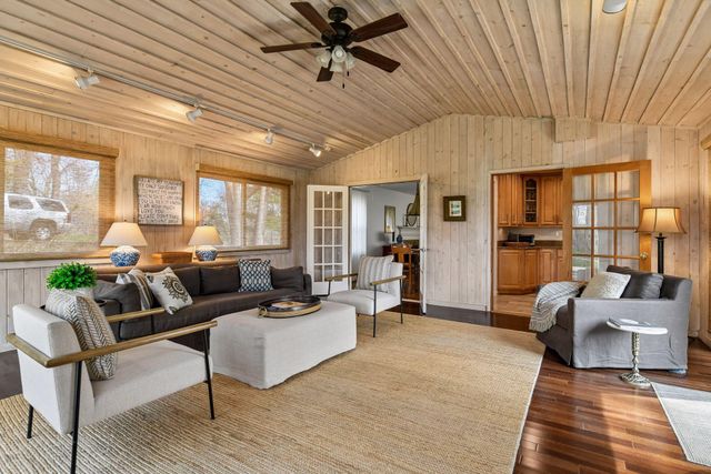 5760 Echo Road, Shorewood, MN 55331
