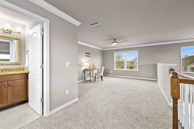 11869 SW 28TH AVENUE, Gainesville, FL 32608