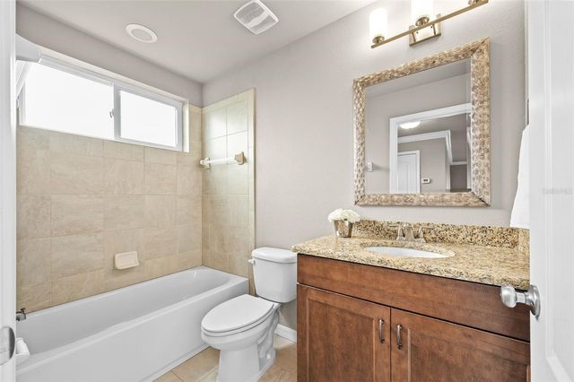 11869 SW 28TH AVENUE, Gainesville, FL 32608