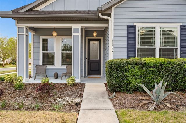 11869 SW 28TH AVENUE, Gainesville, FL 32608