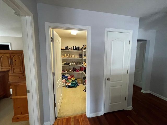 5775 White Creek Run, Cumming, GA 30040