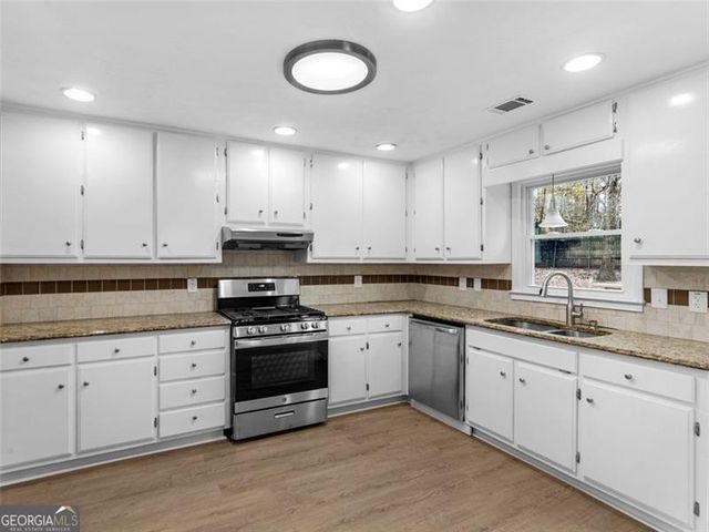 9185 MELODY Circle SW, Covington, GA 30014