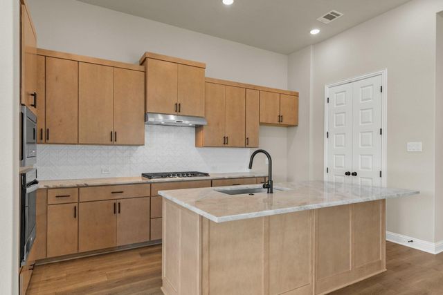 1505 Corduroy LN, Georgetown, TX 78633