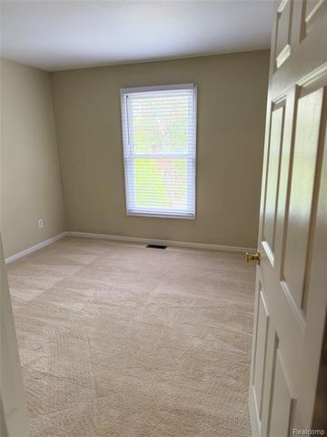65 W Euclid Street 2, Detroit, MI 48202