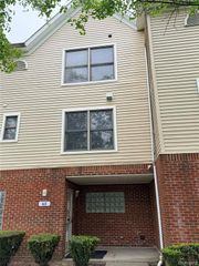 65 W Euclid Street 2, Detroit, MI 48202