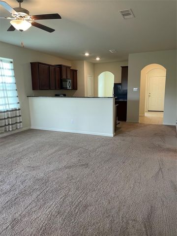 9402 Garnet Grove Drive, Iowa Colony, TX 77583