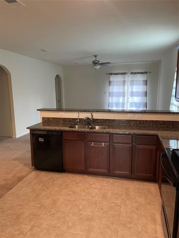 9402 Garnet Grove Drive, Iowa Colony, TX 77583