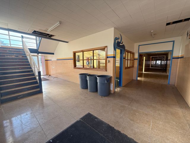 26 Main Street, Thompson, CT 06255