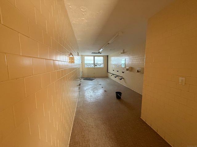 26 Main Street, Thompson, CT 06255