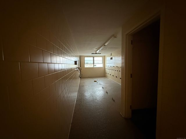 26 Main Street, Thompson, CT 06255