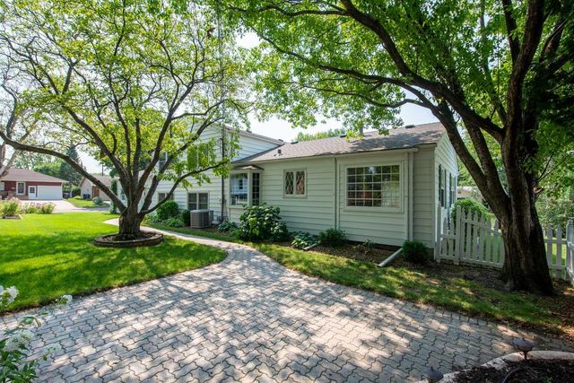 130 Atwood Drive, Mankato, MN 56001