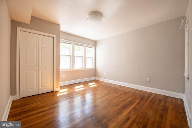 2241 40TH PL NW, Washington, DC 20007