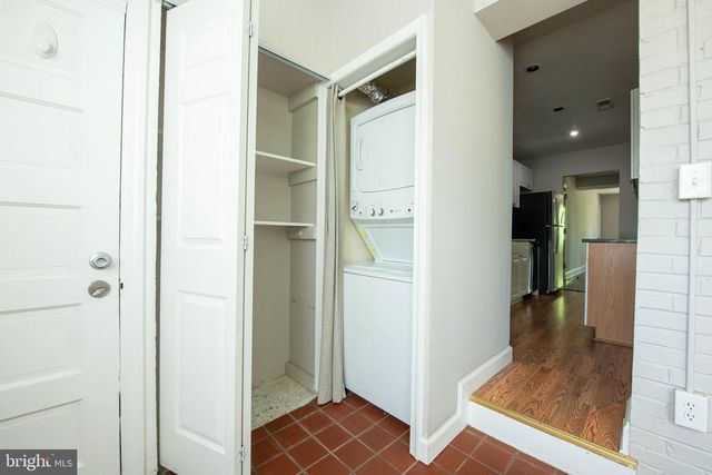 2241 40TH PL NW, Washington, DC 20007