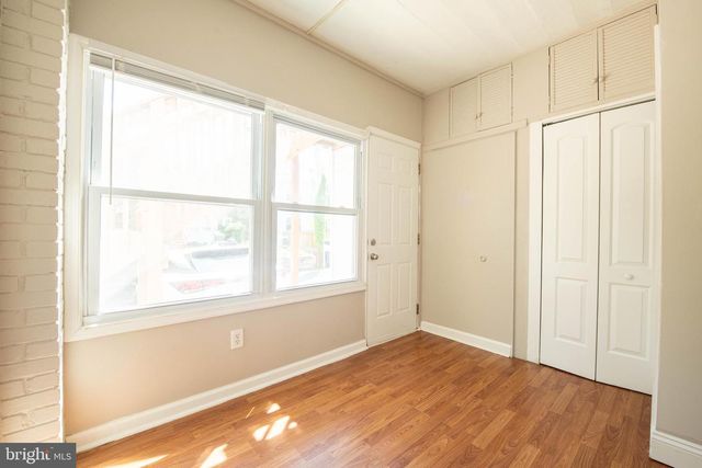 2241 40TH PL NW, Washington, DC 20007