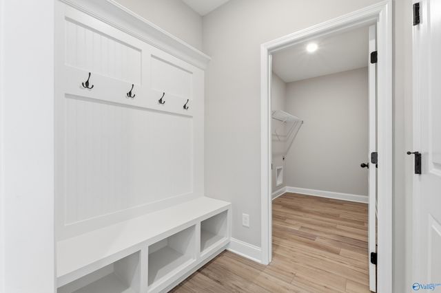 21912 Huntington Pike, Athens, AL 35613