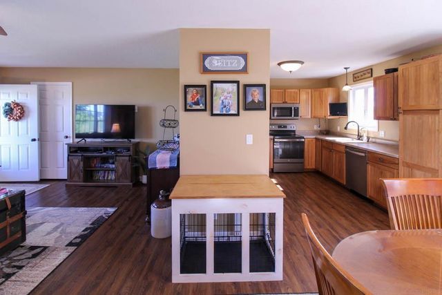 1301 1st Street, Grundy Center, IA 50638