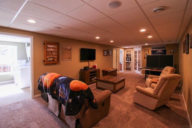 1301 1st Street, Grundy Center, IA 50638