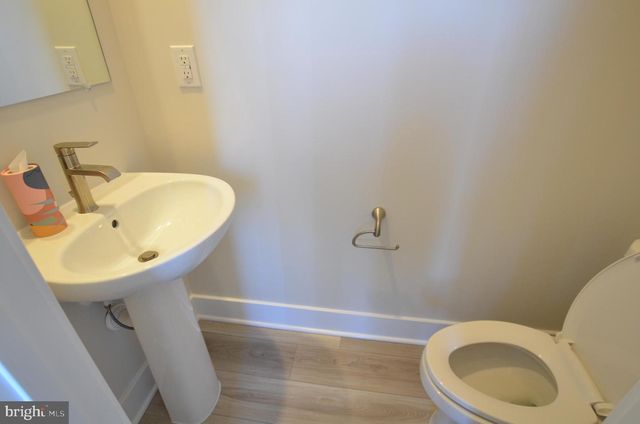 7569 DUNDEE RD, Windsor Mill, MD 21244